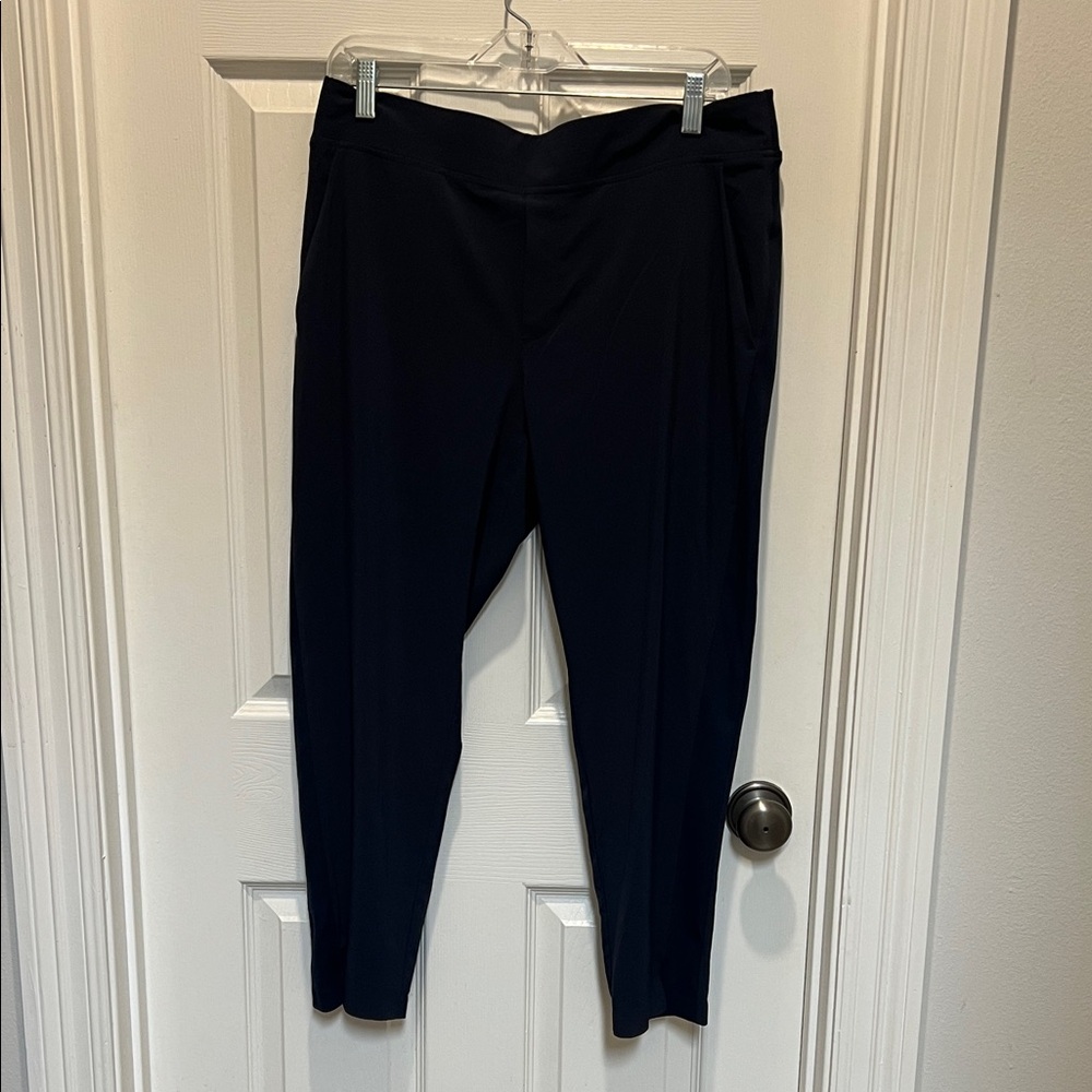 Athleta Brooklyn ankle pants. Navy blue size 12 petite